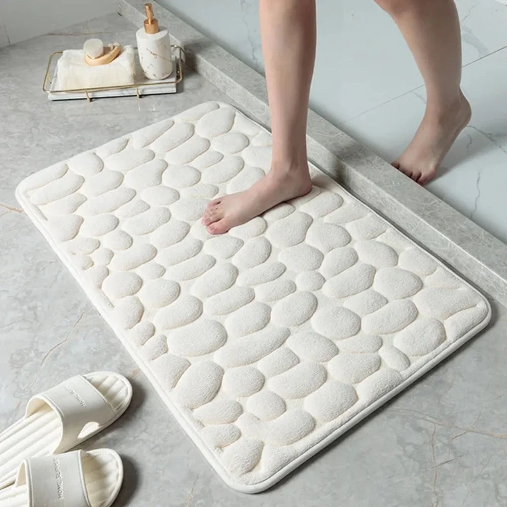 Cobblestone Comfort: Memory Foam Bath Mat with Non-Slip Base